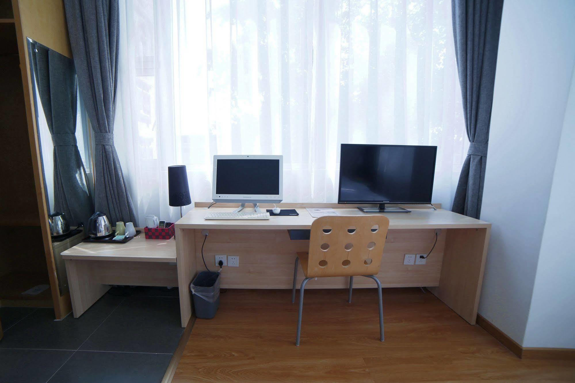Sicily Hotel 2*